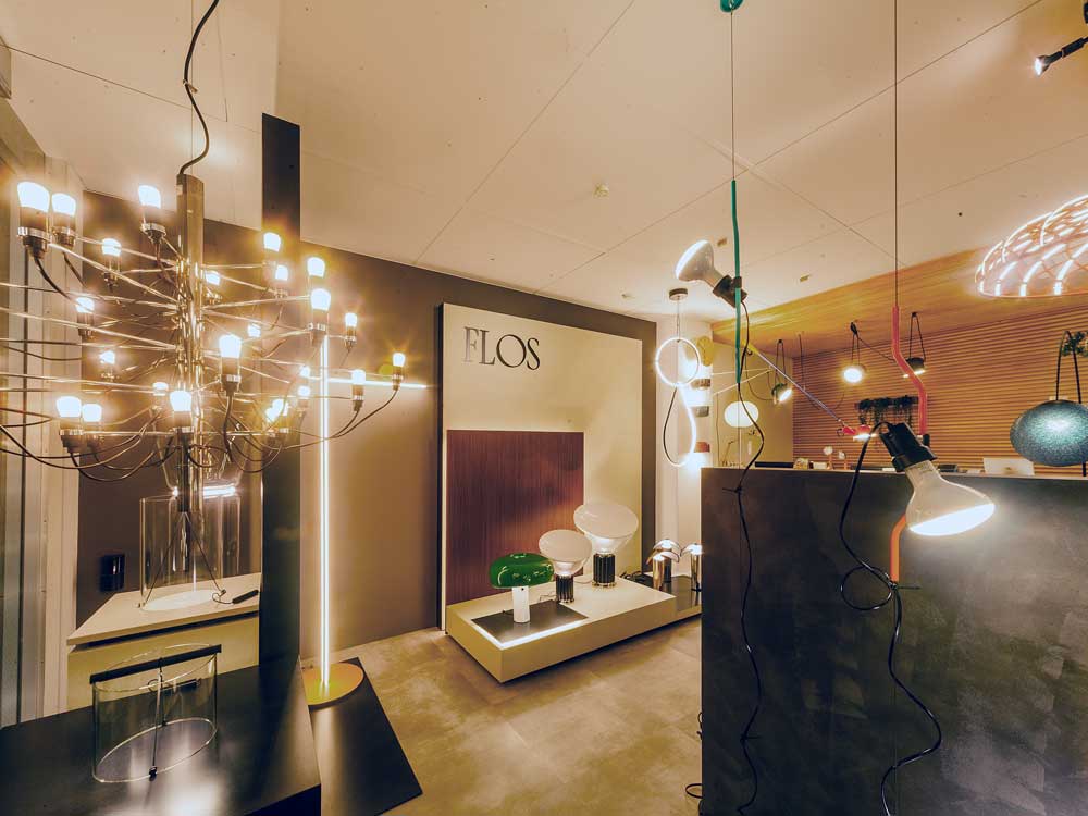 シバタ照明ショールーム　FLOS正規販売店