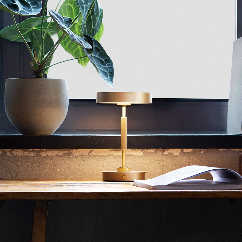 アートワークスタジオ ロンドLEDテーブルランプ AW-0685 充電式ポータブルライト