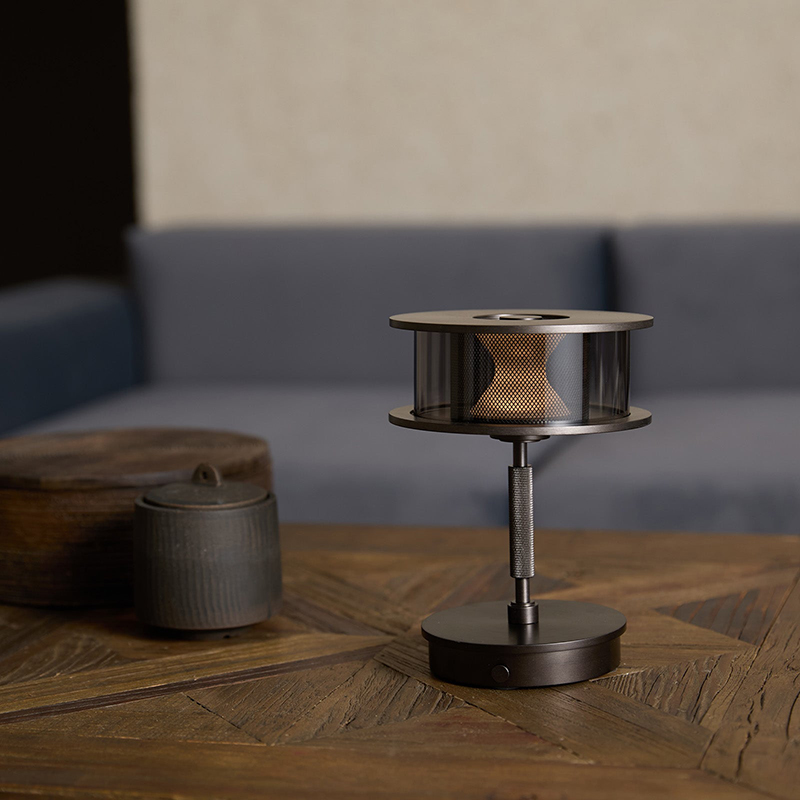 アートワークスタジオ ノクターンLEDテーブルランプ  AW-0686   充電式ポータブルライト