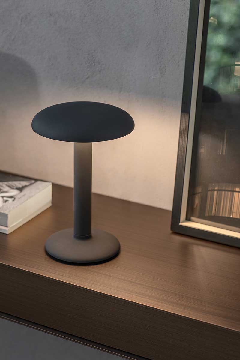  gustave 新色Smooth Black