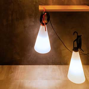 FLOS MAYDAY シバタ照明展示