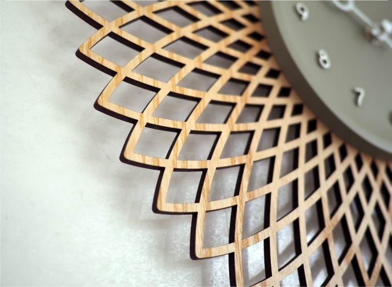 インターフォルム Kuschel クシェル ウォールクロック　針のカチコチ音が気にならない連続秒針スイーブメント