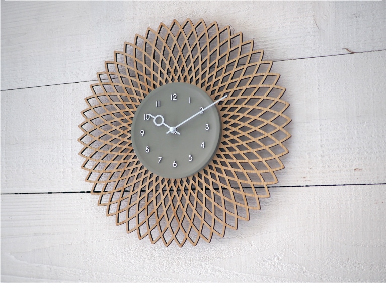 インターフォルム Kuschel クシェル ウォールクロック　針のカチコチ音が気にならない連続秒針スイーブメント