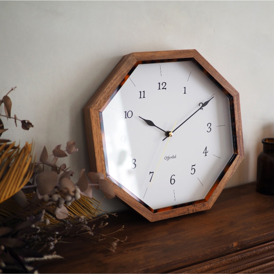 インターフォルム Ahtee アハテー ウォールクロック　針のカチコチ音が気にならない連続秒針スイーブメント