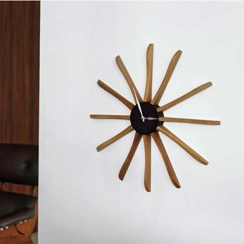 インターフォルム Terasto テラスト ウォールクロック　針のカチコチ音が気にならない連続秒針スイーブメント