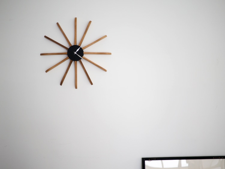 インターフォルム Terasto テラスト ウォールクロック　針のカチコチ音が気にならない連続秒針スイーブメント