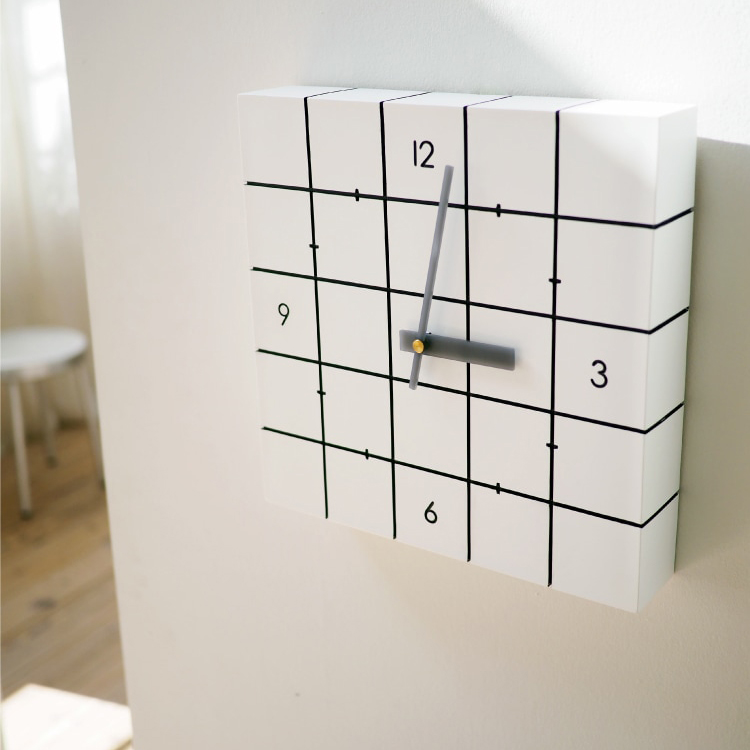 インターフォルム Kaavio カーヴィオ ウォールクロック　針のカチコチ音が気にならない連続秒針スイーブメント