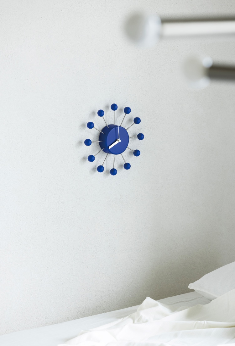 インターフォルム Aino アイノ ウォールクロック　針のカチコチ音が気にならない連続秒針スイーブメント