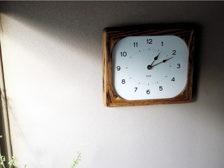 インターフォルム Rand ラント ウォールクロック　針のカチコチ音が気にならない連続秒針スイーブメント