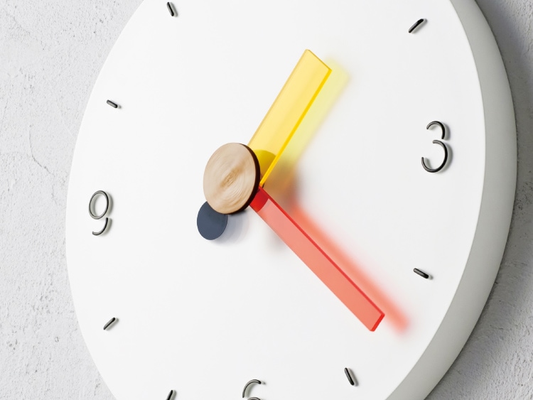 インターフォルム Korpi コルピ ウォールクロック　針のカチコチ音が気にならない連続秒針スイーブメント