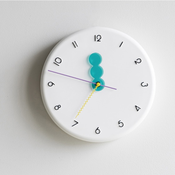 インターフォルム Monpou モンプー ウォールクロック　針のカチコチ音が気にならない連続秒針スイーブメント