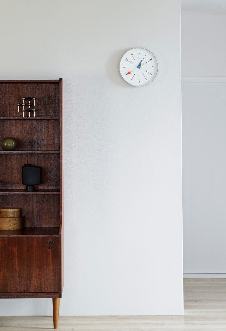 インターフォルム Schenk シェンク ウォールクロック　針のカチコチ音が気にならない連続秒針スイーブメント