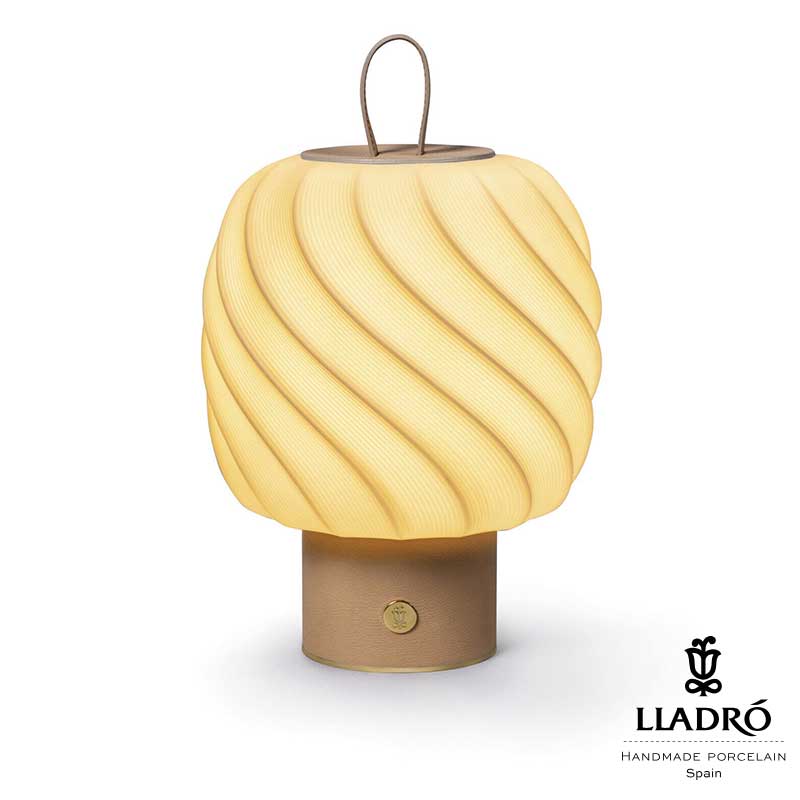 Lladro（リヤドロ） Ice Cream – テーブルランプ (M/Nude)　充電式ポータブルLEDライト   lladro-01024021