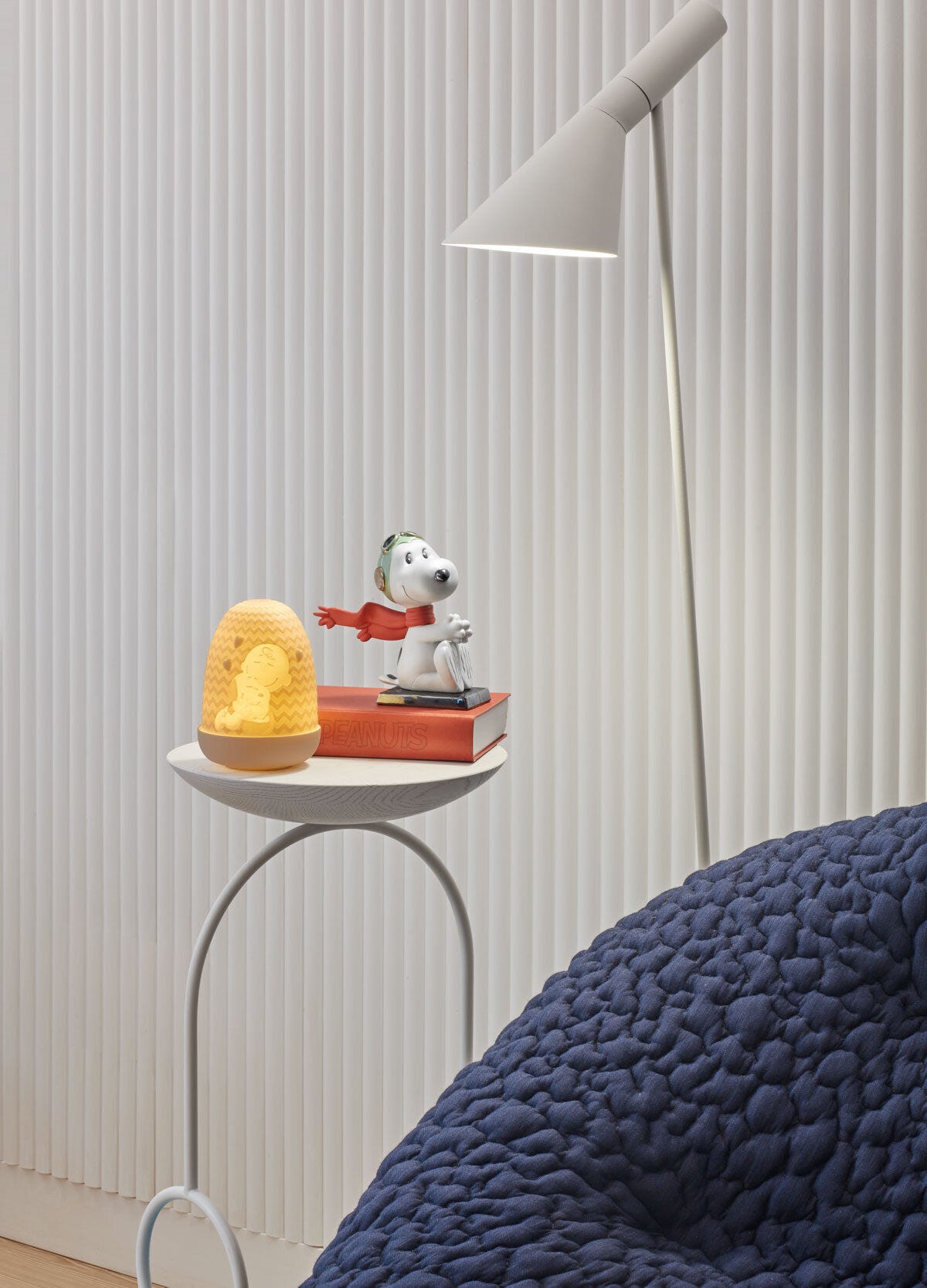 Lladro(リヤドロ) Dome Lamp (スヌーピー) USB充電式ポータブルLEDライト lladro-01024282