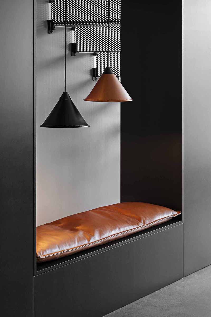 CUERO(クエロ) NAMIBIA LEATHER LAMP / ナミビア レザー ランプ ペンダントライト CR-NAMIBIA-P